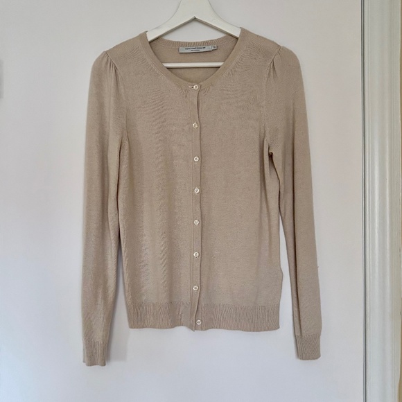 Pre-Loved Gathered Shoulder Cardigan in Cream Beige - Picture 2 of 3